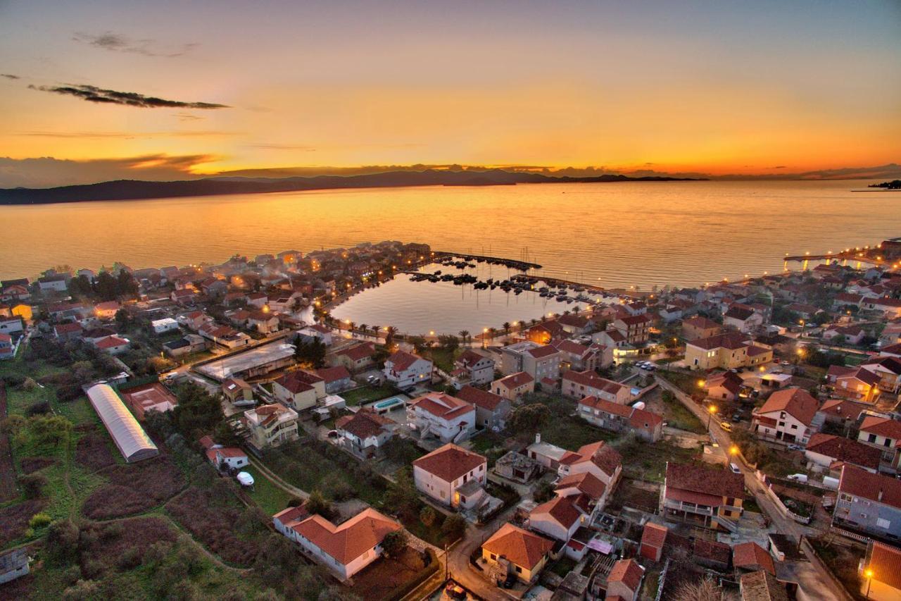 Luxury Apartments Monika Near The Sea With Private Parking Bibinje Exterior photo