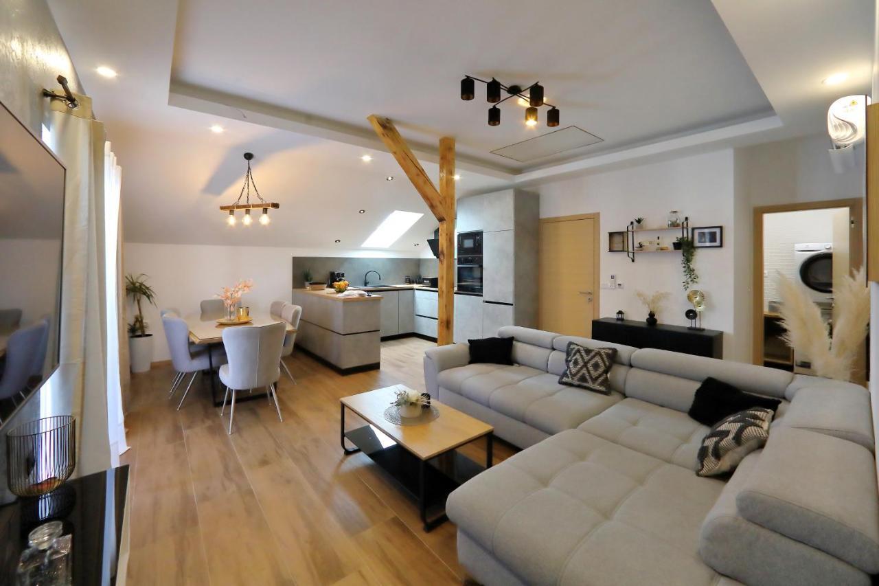 Luxury Apartments Monika Near The Sea With Private Parking Bibinje Exterior photo