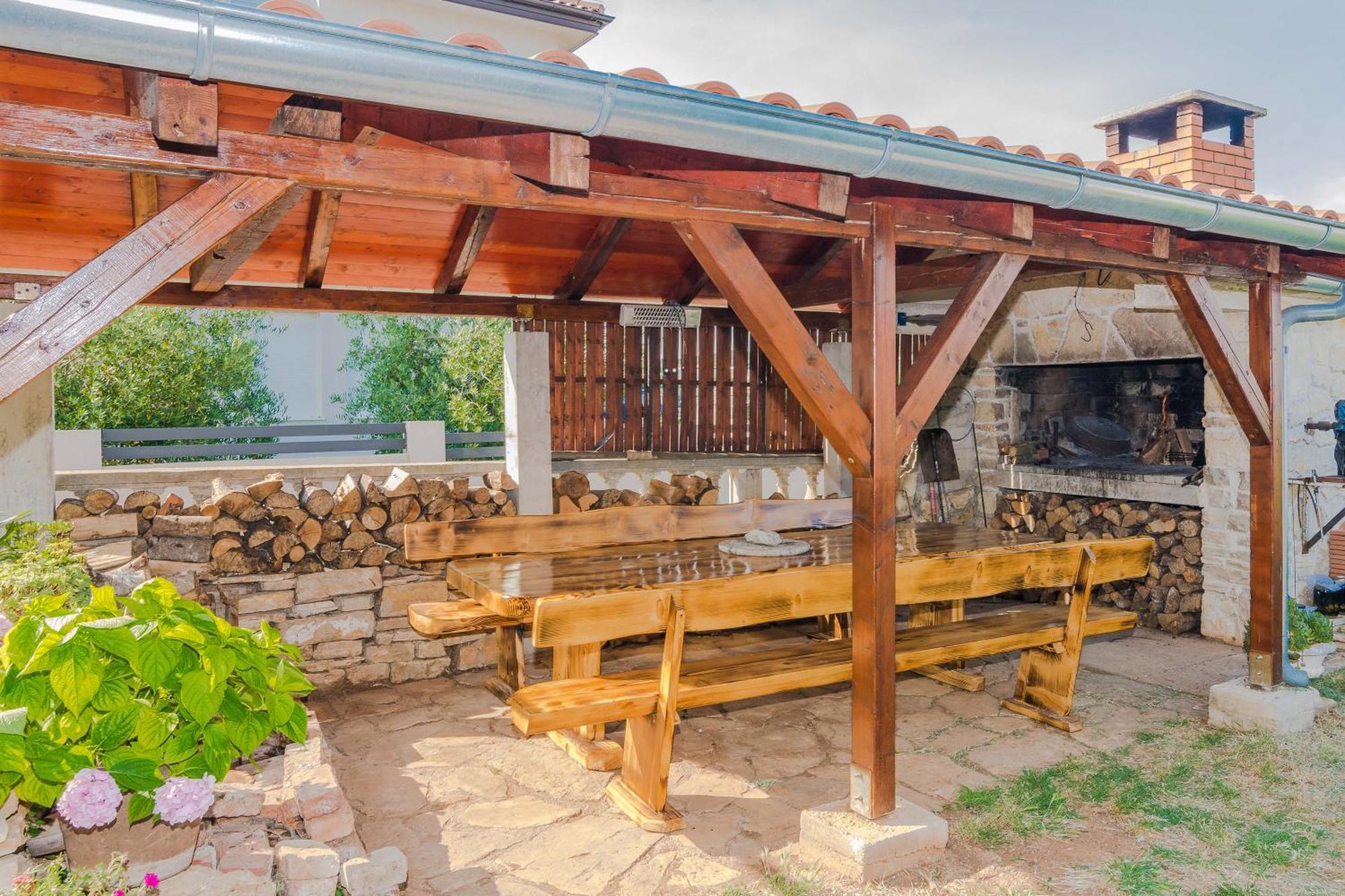 Luxury Apartments Monika Near The Sea With Private Parking Bibinje Exterior photo